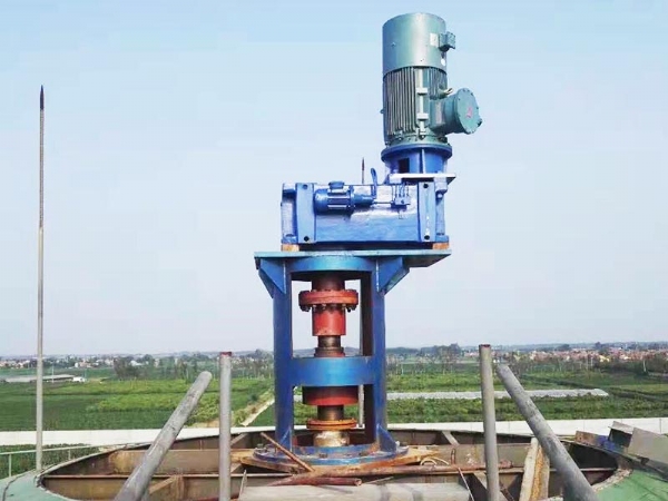 罐頂攪拌機(jī)